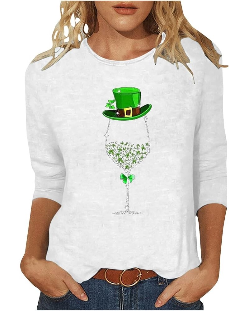 St Patrick Day Shirts for Women 3/4 Length Sleeve Tops Funny Gnomes Graphic Tees Blouses Dressy Green Irish T Shirts 2024 V-w...